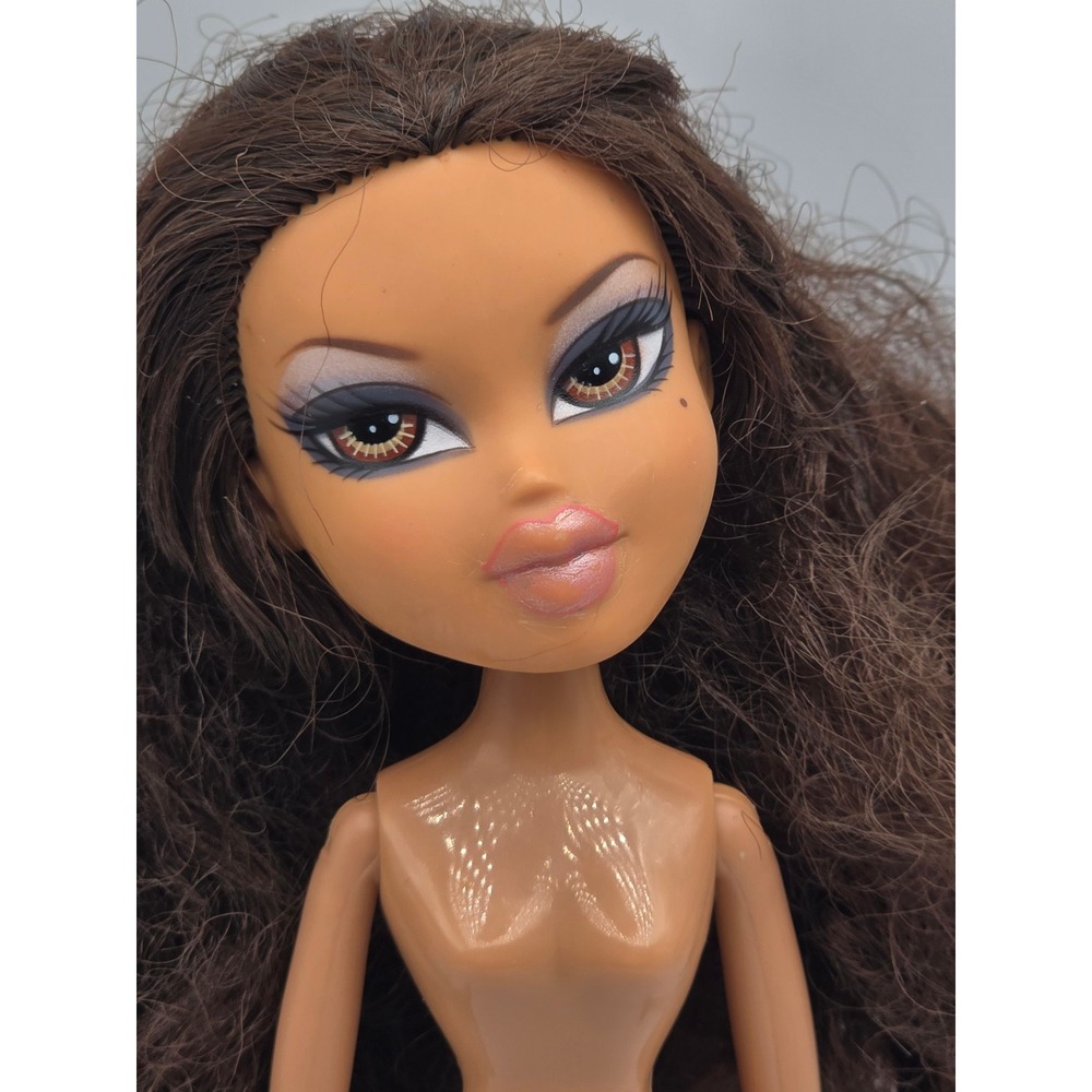 Bratz Yasmin First Date Vintage Y2K Doll Only No Clothing No‎ Feet 2001